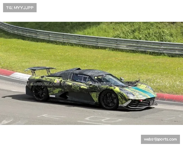 阿斯顿·马丁AMR24赛车“绿色子弹”侧箱设计解析